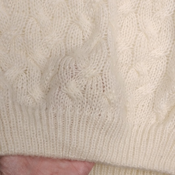 Gitano women's large sized v-neck sweater - Picture 6 of 12